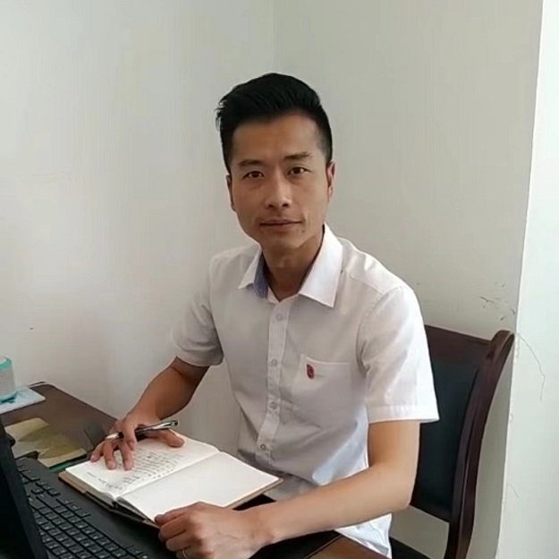 川東片區副主任（主持）羅銳亮明黨員身份，堅守一線(xiàn).jpg